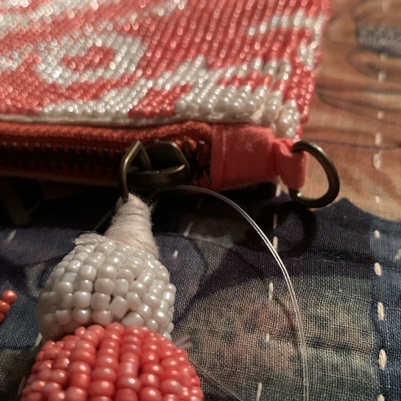 Anthropologie Peach and White Beaded Clutch - Picture 7 of 7